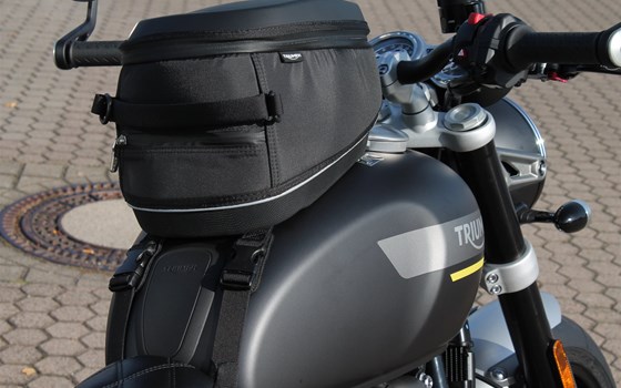 Umgebautes Motorrad Triumph Speed Twin 1200 von Stärker-Profil GmbH - Bild 14 Umgebautes Motorrad Triumph Speed Twin 1200 von Stärker-Profil GmbH - Bild 14