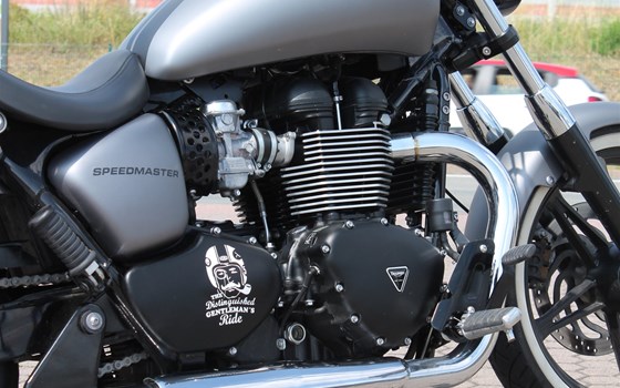 Umgebautes Motorrad Triumph Speedmaster von Stärker-Profil GmbH - Bild 12 Umgebautes Motorrad Triumph Speedmaster von Stärker-Profil GmbH - Bild 12