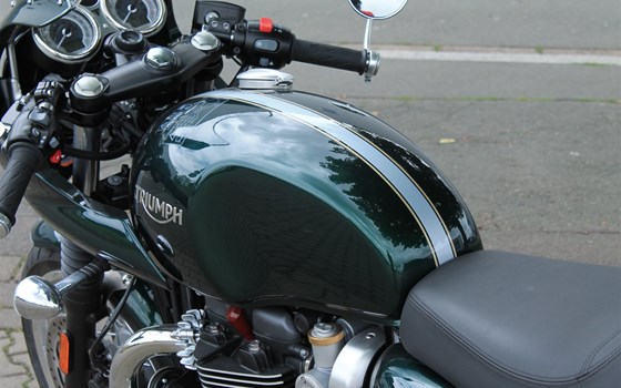 Umgebautes Motorrad Triumph Thruxton 1200 von Stärker-Profil GmbH - Bild 12 Umgebautes Motorrad Triumph Thruxton 1200 von Stärker-Profil GmbH - Bild 12