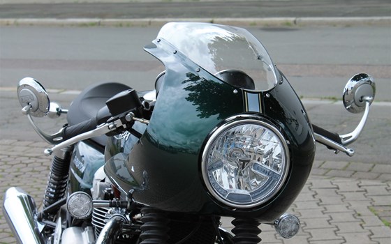 Umgebautes Motorrad Triumph Thruxton 1200 von Stärker-Profil GmbH - Bild 14 Umgebautes Motorrad Triumph Thruxton 1200 von Stärker-Profil GmbH - Bild 14