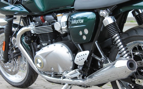 Umgebautes Motorrad Triumph Thruxton 1200 von Stärker-Profil GmbH - Bild 15 Umgebautes Motorrad Triumph Thruxton 1200 von Stärker-Profil GmbH - Bild 15
