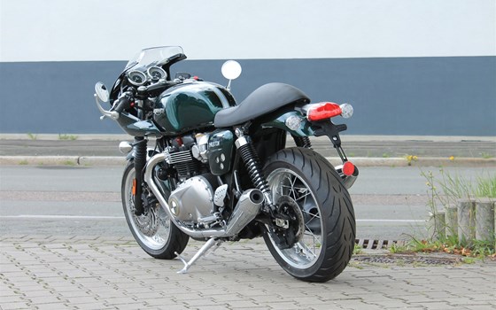 Umgebautes Motorrad Triumph Thruxton 1200 von Stärker-Profil GmbH - Bild 4 Umgebautes Motorrad Triumph Thruxton 1200 von Stärker-Profil GmbH - Bild 4