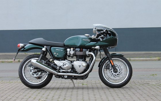 Umgebautes Motorrad Triumph Thruxton 1200 von Stärker-Profil GmbH - Bild 1 Umgebautes Motorrad Triumph Thruxton 1200 von Stärker-Profil GmbH - Bild 1