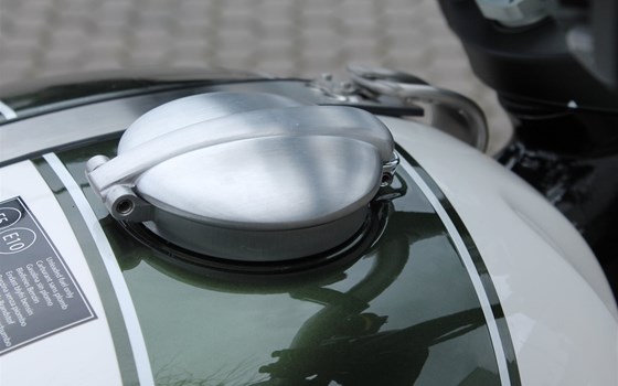 Umgebautes Motorrad Triumph Scrambler 1200 XE von Stärker-Profil GmbH - Bild 11 Umgebautes Motorrad Triumph Scrambler 1200 XE von Stärker-Profil GmbH - Bild 11