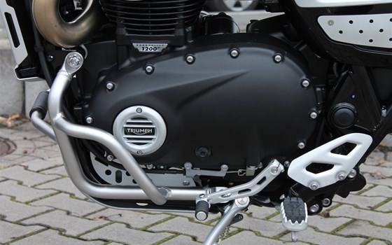 Umgebautes Motorrad Triumph Scrambler 1200 XE von Stärker-Profil GmbH - Bild 19 Umgebautes Motorrad Triumph Scrambler 1200 XE von Stärker-Profil GmbH - Bild 19