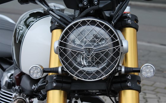 Umgebautes Motorrad Triumph Scrambler 1200 XE von Stärker-Profil GmbH - Bild 23 Umgebautes Motorrad Triumph Scrambler 1200 XE von Stärker-Profil GmbH - Bild 23