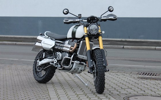 Umgebautes Motorrad Triumph Scrambler 1200 XE von Stärker-Profil GmbH - Bild 2 Umgebautes Motorrad Triumph Scrambler 1200 XE von Stärker-Profil GmbH - Bild 2