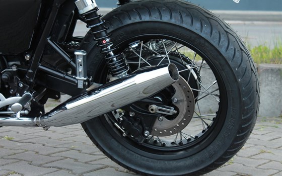 Umgebautes Motorrad Triumph Thruxton von Stärker-Profil GmbH - Bild 13 Umgebautes Motorrad Triumph Thruxton von Stärker-Profil GmbH - Bild 13