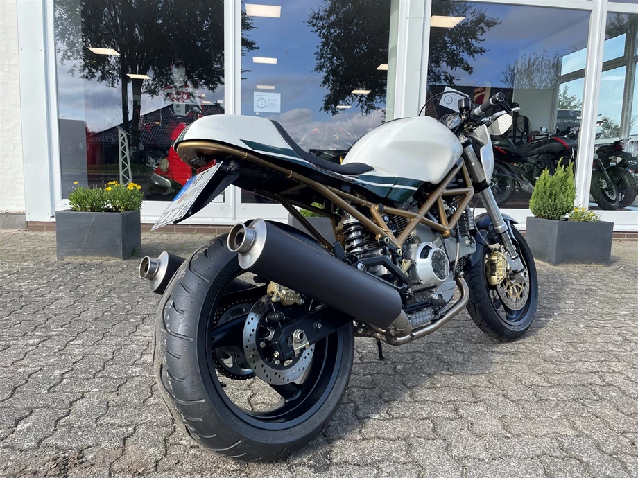 Rebuilt motorbike Ducati Monster 1000 Bild 13: Rebuilt motorbike Ducati Monster 1000