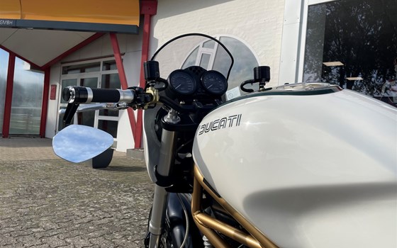 Umgebautes Motorrad Ducati Monster 1000 von Claus Carstens Zweiradhandel - Bild 8 Umgebautes Motorrad Ducati Monster 1000 von Claus Carstens Zweiradhandel - Bild 8