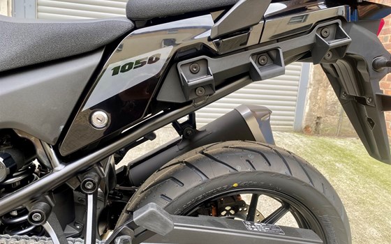 Umgebautes Motorrad Suzuki V-Strom 1050 von H&K Motorsport - Bild 2 Umgebautes Motorrad Suzuki V-Strom 1050 von H&K Motorsport - Bild 2