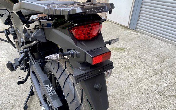 Umgebautes Motorrad Suzuki V-Strom 1050 von H&K Motorsport - Bild 3 Umgebautes Motorrad Suzuki V-Strom 1050 von H&K Motorsport - Bild 3