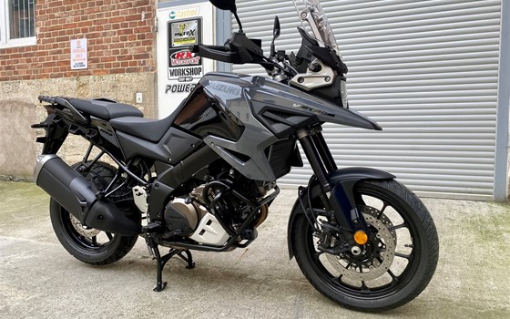 Umgebautes Motorrad Suzuki V-Strom 1050 von H&K Motorsport - Bild 6 Umgebautes Motorrad Suzuki V-Strom 1050 von H&K Motorsport - Bild 6