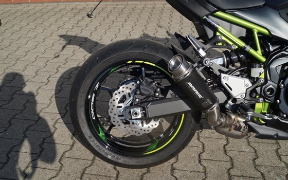 Umgebautes Motorrad Kawasaki Z900 von Rolf Berentelg GmbH & Co.KG - Bild 5 Umgebautes Motorrad Kawasaki Z900 von Rolf Berentelg GmbH & Co.KG - Bild 5