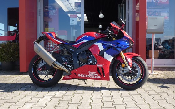 Umgebautes Motorrad Honda CBR1000RR-R Fireblade SP von Motorrad Bolte - Bild 1