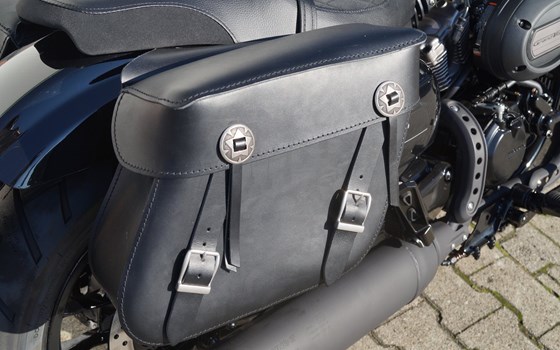 Umgebautes Motorrad Hyosung GV 125 S Aquila von Rolf Berentelg GmbH & Co.KG - Bild 5 Umgebautes Motorrad Hyosung GV 125 S Aquila von Rolf Berentelg GmbH & Co.KG - Bild 5