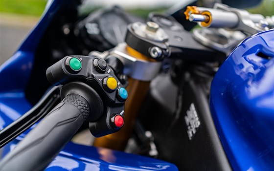 Umgebautes Motorrad Yamaha R6 RACE von Zweiradsport Meine - Bild 8 Umgebautes Motorrad Yamaha R6 RACE von Zweiradsport Meine - Bild 8