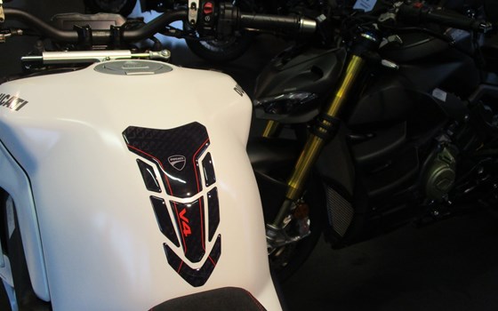 Umgebautes Motorrad Ducati Streetfighter V4 S von Team Wahlers GmbH - Bild 21 Umgebautes Motorrad Ducati Streetfighter V4 S von Team Wahlers GmbH - Bild 21