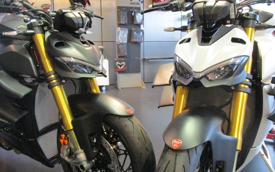 Umgebautes Motorrad Ducati Streetfighter V4 S von Team Wahlers GmbH - Bild 4 Umgebautes Motorrad Ducati Streetfighter V4 S von Team Wahlers GmbH - Bild 4