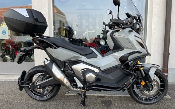 Umgebautes Motorrad Honda X-ADV von Direct Performance - Bild 7 Umgebautes Motorrad Honda X-ADV von Direct Performance - Bild 7