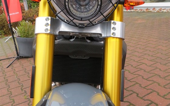 Umgebautes Motorrad Fantic Caballero Deluxe 125 von RB-Motorsports Bike & Car Service Ronny Bloch - Bild 7 Umgebautes Motorrad Fantic Caballero Deluxe 125 von RB-Motorsports Bike & Car Service Ronny Bloch - Bild 7