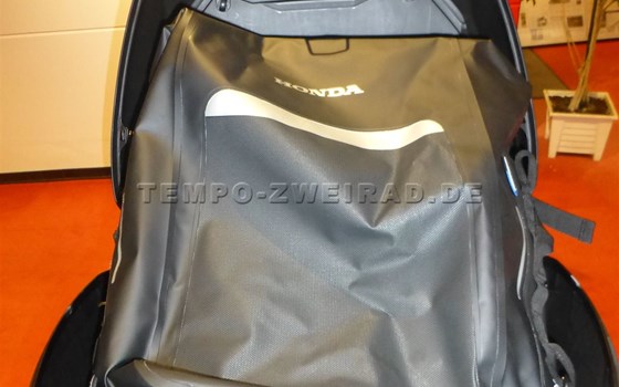 Umgebautes Motorrad Honda NC750X von Tempo-Zweirad-Treff GmbH - Bild 25 Umgebautes Motorrad Honda NC750X von Tempo-Zweirad-Treff GmbH - Bild 25