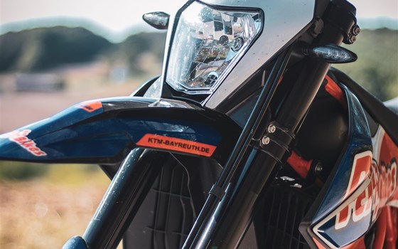Umgebautes Motorrad KTM 690 SMC R von PEPA-BIKES e.K. Inh. Martin Petzold - Bild 11 Umgebautes Motorrad KTM 690 SMC R von PEPA-BIKES e.K. Inh. Martin Petzold - Bild 11