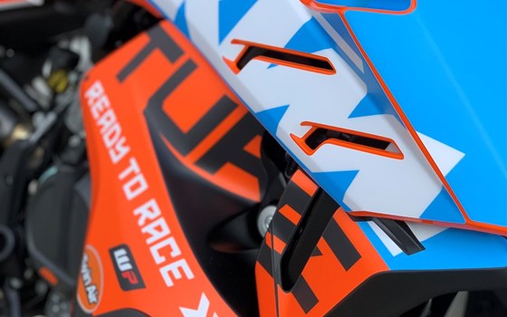 Umgebautes Motorrad KTM 790 Adventure von PEPA-BIKES e.K. Inh. Martin Petzold - Bild 4 Umgebautes Motorrad KTM 790 Adventure von PEPA-BIKES e.K. Inh. Martin Petzold - Bild 4