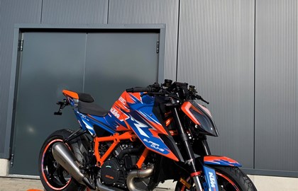 KTM 1290 Super Duke R Custom Bike KTM 1290 Super Duke R Custom Bike