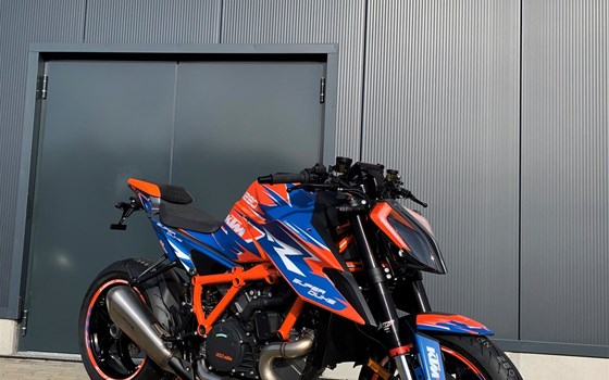 Umgebautes Motorrad KTM 1290 Super Duke R von PEPA-BIKES e.K. Inh. Martin Petzold - Bild 1