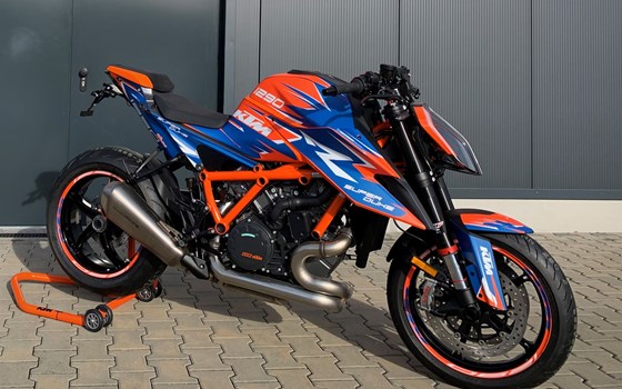 Umgebautes Motorrad KTM 1290 Super Duke R von PEPA-BIKES e.K. Inh. Martin Petzold - Bild 4