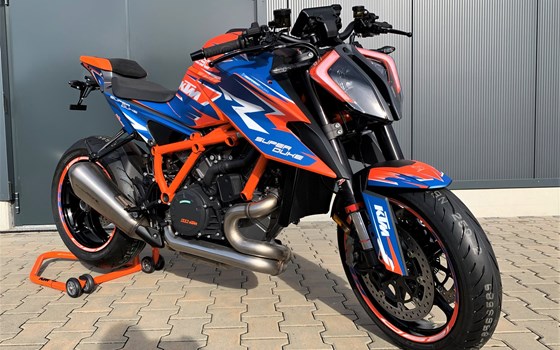 Umgebautes Motorrad KTM 1290 Super Duke R von PEPA-BIKES e.K. Inh. Martin Petzold - Bild 3