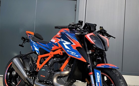 Umgebautes Motorrad KTM 1290 Super Duke R von PEPA-BIKES e.K. Inh. Martin Petzold - Bild 2