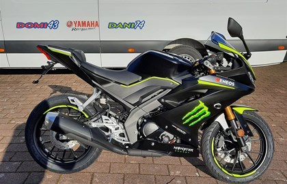 Yamaha R125 Custom Bike