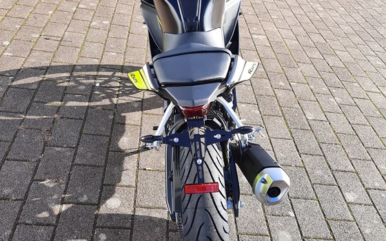 Umgebautes Motorrad Yamaha R125 von Motorrad Rubin GmbH & Co.KG - Bild 3 Umgebautes Motorrad Yamaha R125 von Motorrad Rubin GmbH & Co.KG - Bild 3
