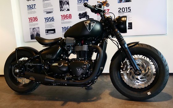 Umgebautes Motorrad Triumph Bonneville Bobber von Promotec GmbH - Bild 1 Umgebautes Motorrad Triumph Bonneville Bobber von Promotec GmbH - Bild 1