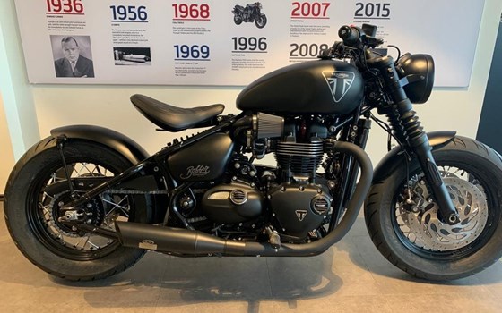 Umgebautes Motorrad Triumph Bonneville Bobber von Promotec GmbH - Bild 12 Umgebautes Motorrad Triumph Bonneville Bobber von Promotec GmbH - Bild 12