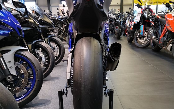 Umgebautes Motorrad Yamaha R6 RACE von Zweiradsport Meine - Bild 5