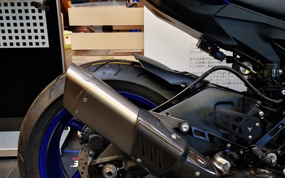 Umgebautes Motorrad Yamaha MT-10 von Zweiradsport Meine - Bild 11