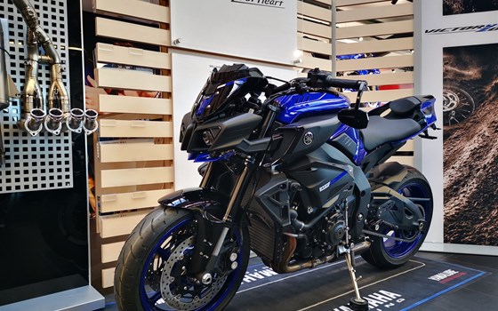 Umgebautes Motorrad Yamaha MT-10 von Zweiradsport Meine - Bild 17