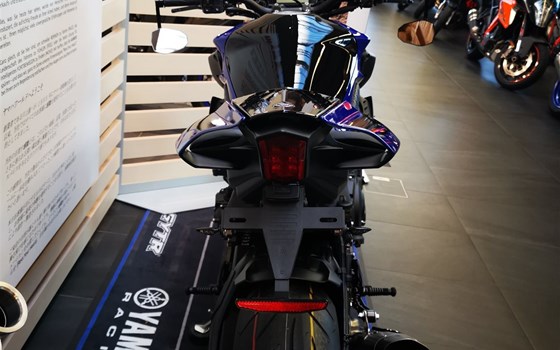Umgebautes Motorrad Yamaha MT-10 von Zweiradsport Meine - Bild 4