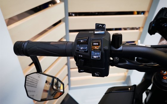 Umgebautes Motorrad Yamaha MT-10 von Zweiradsport Meine - Bild 8