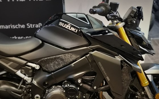 Umgebautes Motorrad Suzuki GSX-S1000 Street Performance von Stärker-Profil GmbH - Bild 11 Umgebautes Motorrad Suzuki GSX-S1000 Street Performance von Stärker-Profil GmbH - Bild 11