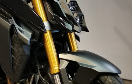 Suzuki GSX-S1000 Street Performance Custom Bike