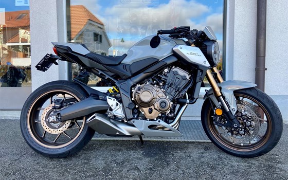 Umgebautes Motorrad Honda CB 650 von Direct Performance - Bild 1 Umgebautes Motorrad Honda CB 650 von Direct Performance - Bild 1