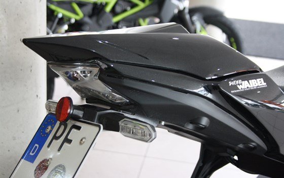 Umgebautes Motorrad Kawasaki Z650 von Zweirad Waibel GmbH & Co. KG - Bild 9 Umgebautes Motorrad Kawasaki Z650 von Zweirad Waibel GmbH & Co. KG - Bild 9