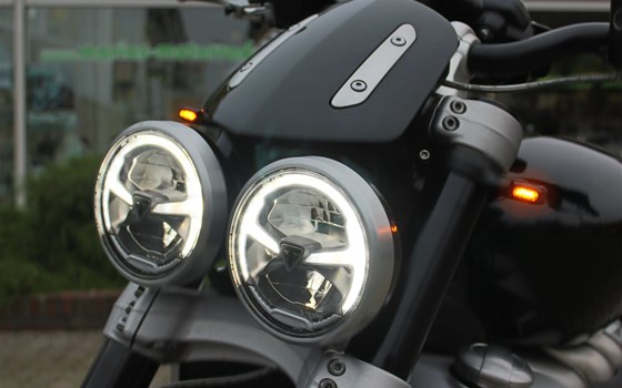Umgebautes Motorrad Triumph Rocket 3 R von Marios Motorrad-Shop GmbH - Bild 2 Umgebautes Motorrad Triumph Rocket 3 R von Marios Motorrad-Shop GmbH - Bild 2