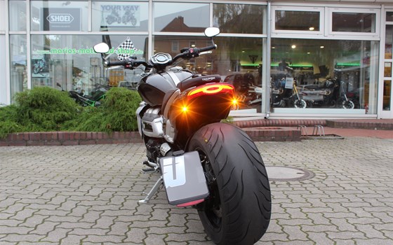 Umgebautes Motorrad Triumph Rocket 3 R von Marios Motorrad-Shop GmbH - Bild 4 Umgebautes Motorrad Triumph Rocket 3 R von Marios Motorrad-Shop GmbH - Bild 4