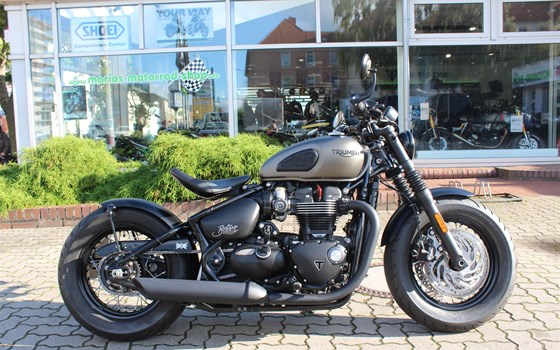 Umgebautes Motorrad Triumph Bonneville Bobber Black von Marios Motorrad-Shop GmbH - Bild 1 Umgebautes Motorrad Triumph Bonneville Bobber Black von Marios Motorrad-Shop GmbH - Bild 1