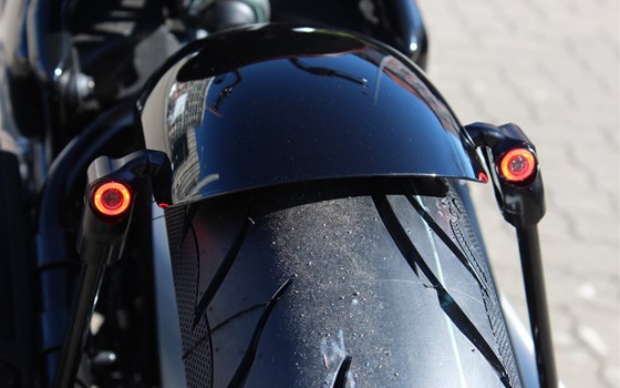 Umgebautes Motorrad Triumph Bonneville Bobber von Marios Motorrad-Shop GmbH - Bild 5 Umgebautes Motorrad Triumph Bonneville Bobber von Marios Motorrad-Shop GmbH - Bild 5